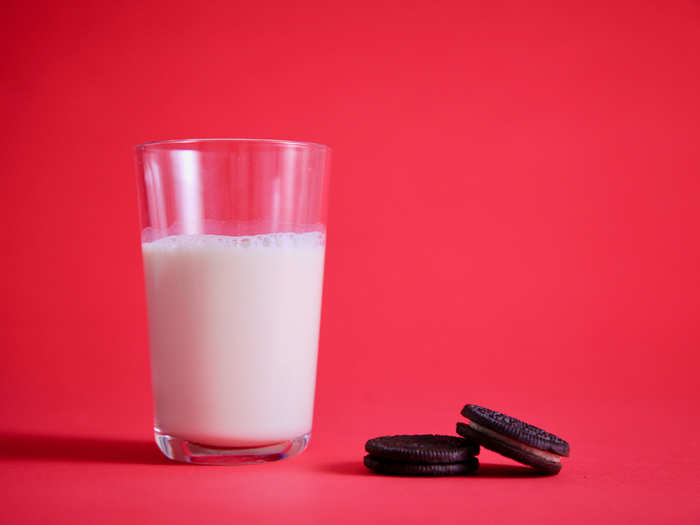 In order to properly taste the cookies, we had to bring in a glass of almond milk for dipping so we could get the full effect.