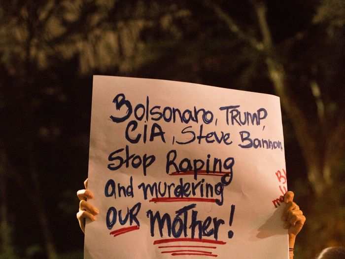 This woman had a message for Bolsonaro and US President Donald Trump in English.