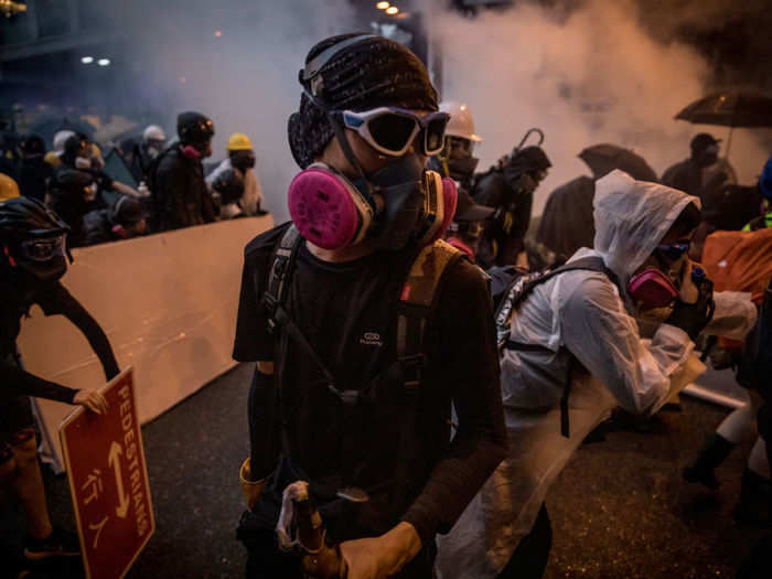  July 20: The protests, though initially intended to be peaceful demonstrations, turned increasingly violent as protesters took up more weaponry. 