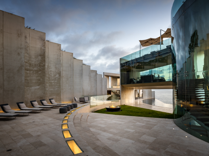 Residents can enjoy several outdoor terrace spaces.