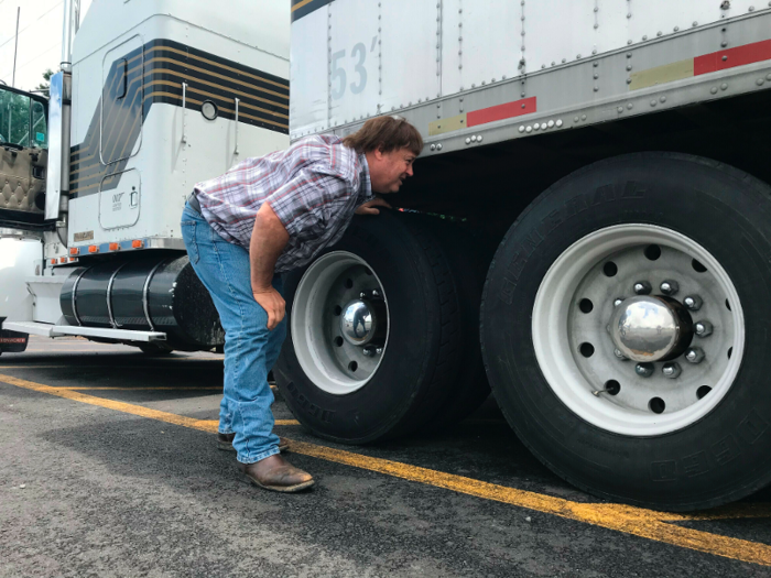 Few truck drivers are unionized