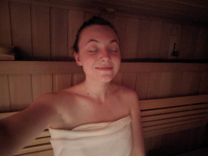 After breakfast, I spent a few minutes relaxing in the sauna.