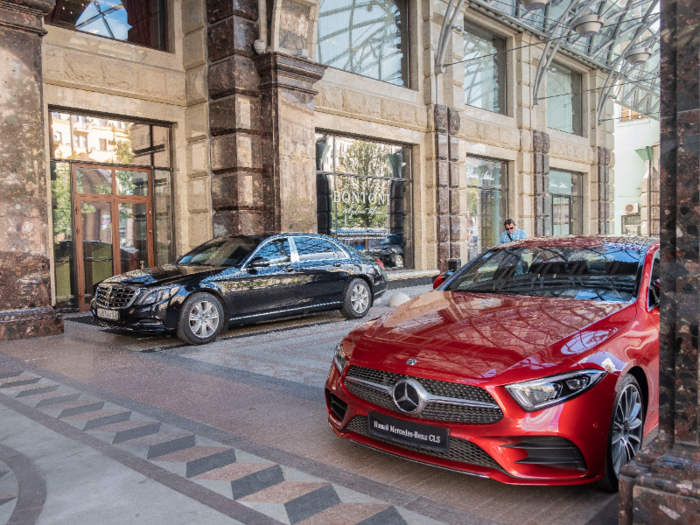 The porte cochere entrance was full of Mercedes and other luxury vehicles.