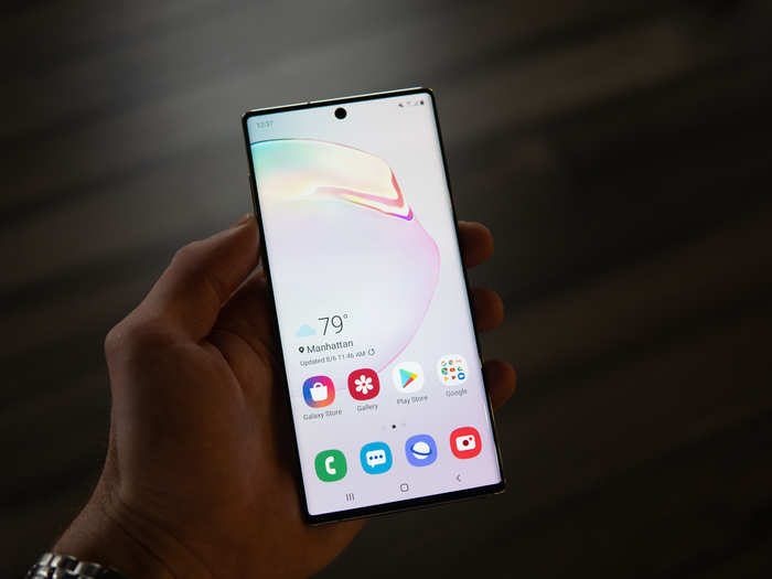 9. The Galaxy Note 10 Plus has a larger display than the S10 Plus, but the difference is minimal and both screens look gorgeous.