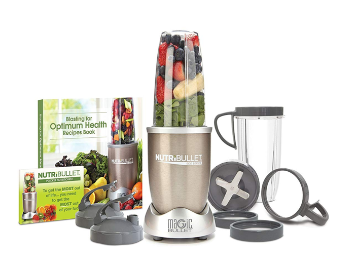 A single-serve blender for smoothies and small batches