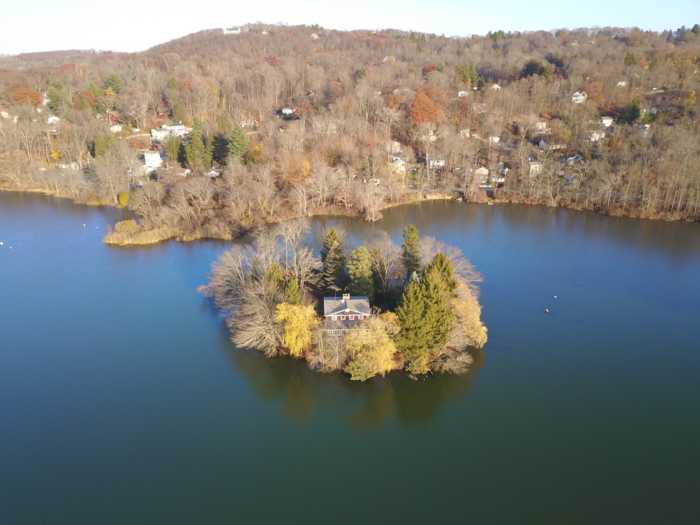 Willow Island sits right off the mainland and is accessible by boat. It comes with a four-bedroom house, a 600-square-foot studio, a solar-powered boat, and an $850,000 price tag.