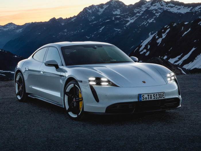 Deliveries will begin at the end of this year, Porsche has said.