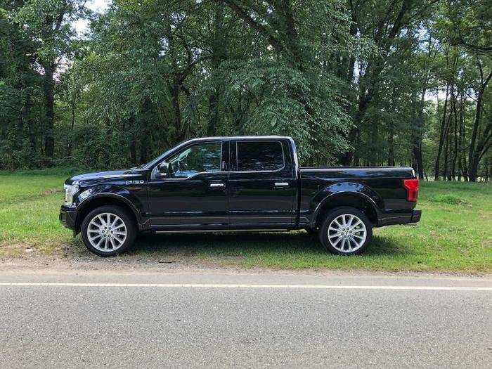 The "Agate Black" paint job and shimmering chrome highlights gave this pickup a near-luxury vibe. As you can see, my tester came with a short bed. We generally don