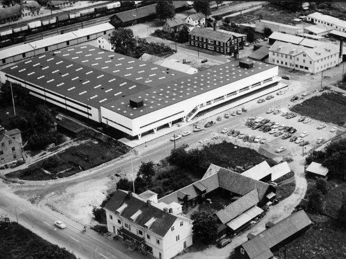 By 1960, Ikea was expanding from the store in Älmhult. The company established smaller stores in Norway in 1963 and in Denmark in 1969.