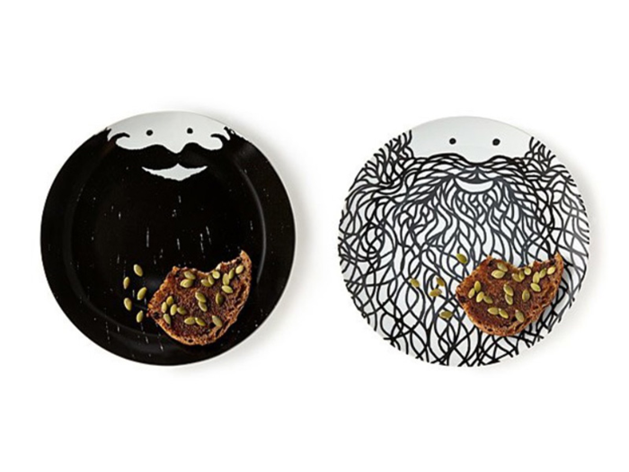 Porcelain dinner plates that celebrate the fact that beards feed themselves, like Venus Flytraps