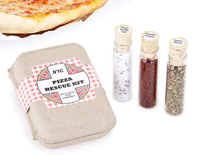 A spice set for rescuing bland pizzas