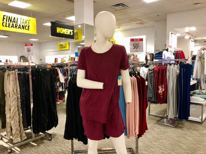 Elsewhere, we saw a typical-sized mannequin that was missing her hands.