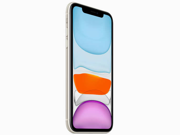 Screen: Both the iPhone XR and iPhone 11 have exactly the same screens. Same 6.1-inch size, same 828p resolution, same bezels, same everything.