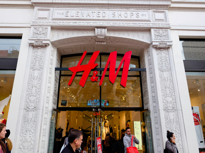 But things would soon start going downhill from there. Rising competition from other fast-fashion brands like H&M was causing real problems for the family-owned Forever 21.