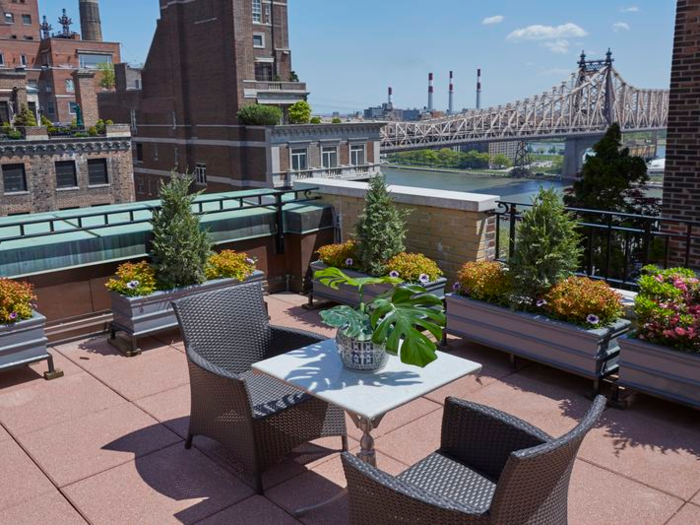 Monroe and Miller resided in the 2,200 square-foot penthouse, which has an even larger 3,000 square-foot wrap-around private terrace with views of the 59th St. Bridge and East River.