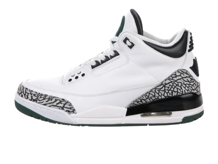 2. Jordan 3 Retro 