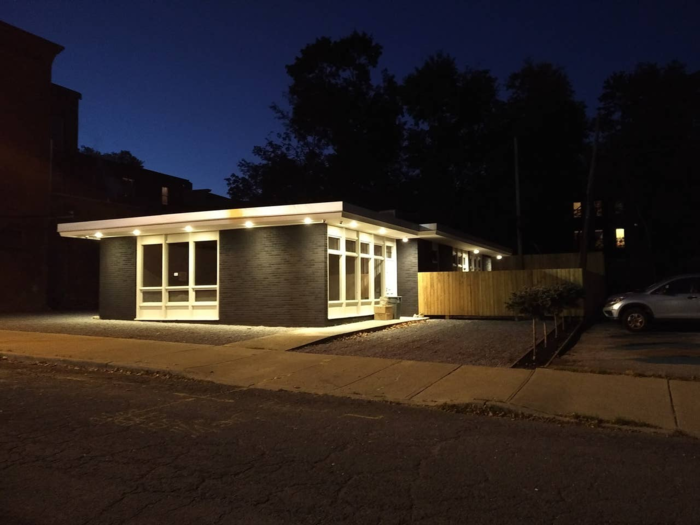 Newburgh mid-century home, $150