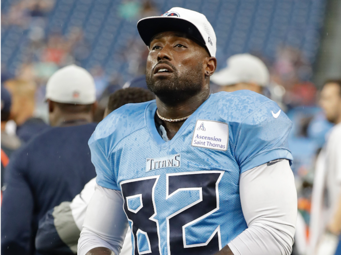 SIT: Delanie Walker, TE