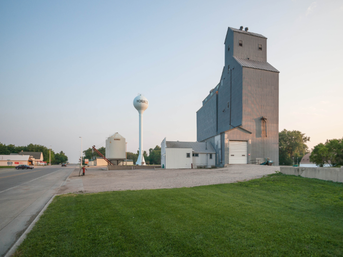 North Dakota: Horace