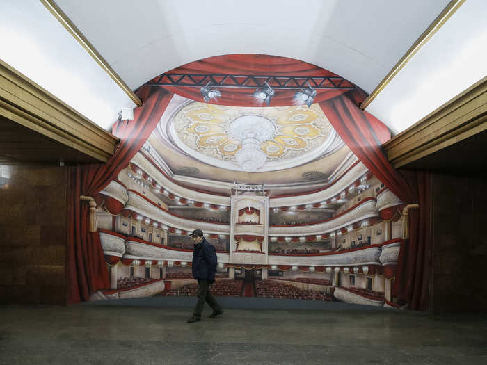 Some stations have murals, like this one that looks like a theatre, in Teatralna, the nearest stop to Kiev