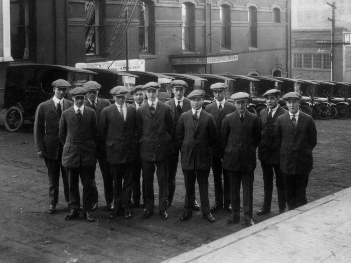 This 1922 photo shows drivers with iconic newsboy caps.