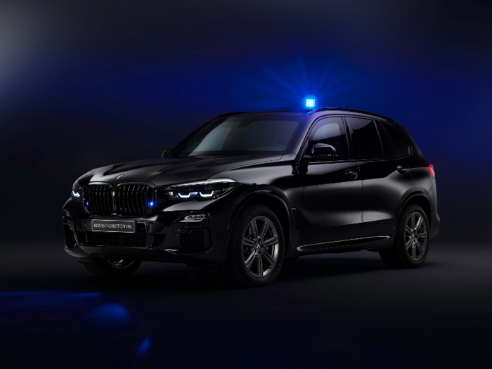 BMW claims the vehicle stays “anonymous” by appearing physically similar to other conventional, non-protection vehicles.