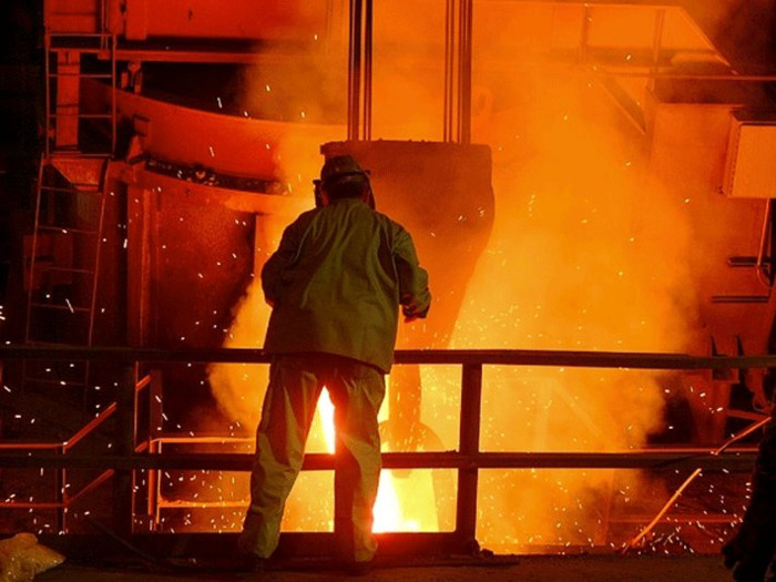 18. Iron and steel foundries: 208,500 people were employed in 1980, falling to 88,100 in 2017 (a 58% drop).