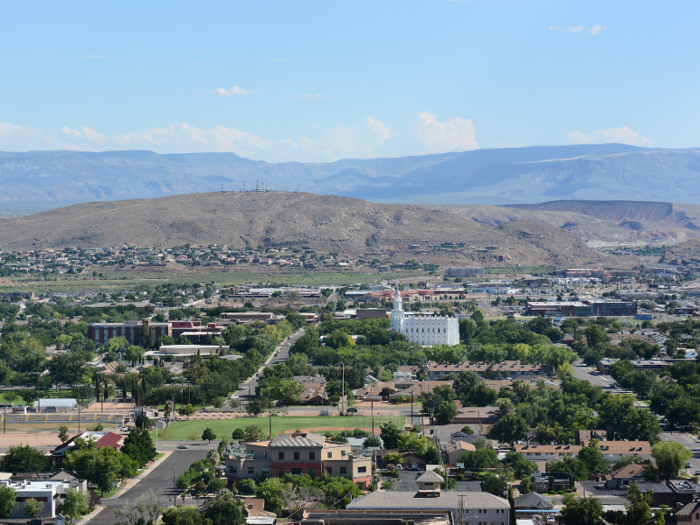 9. St. George, Utah, had net migration of 24,835 between 2010 and 2018 — 18.0% of the metro