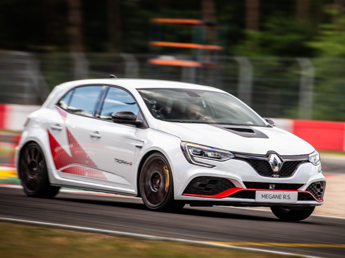 Compact car: Renault Megane R.S. Trophy-R