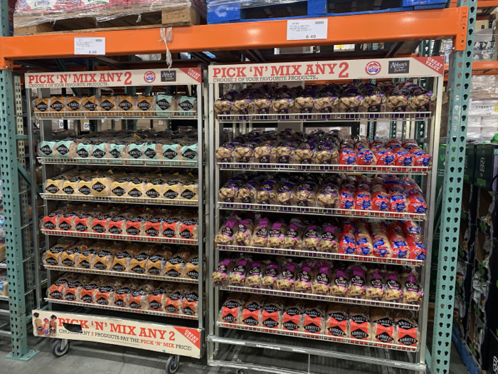 Costco has found a solution to end all bread disputes. Similar to the "You Pick Two" promotion at Panera Bread, the store offers a new twist where you can buy two loaves of bread for a set price.