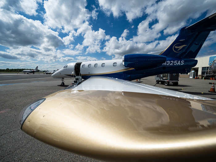 The Phenom 300 has a wingspan of slightly more than 53 feet, with a generous range of 1,970 nautical miles.