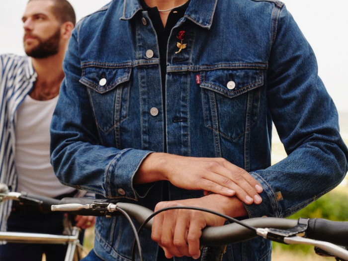 The tag is smaller than a stick of gum, but it allows you to use the cuff of the jacket almost like a touchpad. The point of the Jacquard jacket is to leave your phone in your pocket, but remain connected.