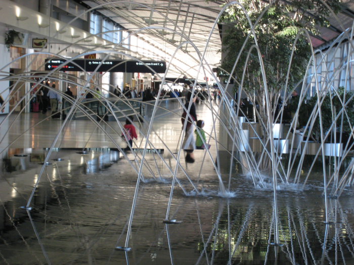 Detroit Metropolitan Wayne County Airport