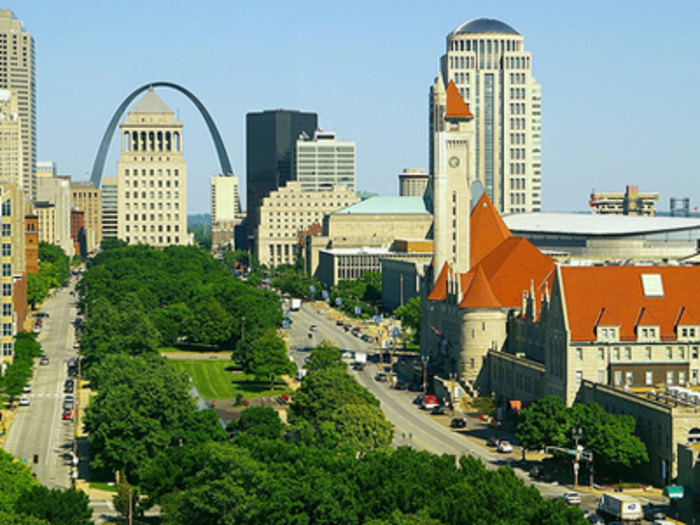 18. St. Louis, Missouri, has the most open positions for healthcare and wellness jobs.