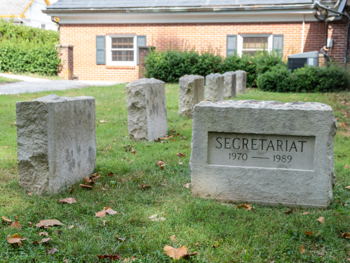 Secretariat, considered one of the greatest racehorses to ever live, was buried at Claiborne in his entirety.