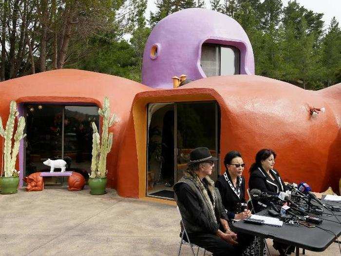 Architect William Nelson designed the now-called "Flintstone House" — a 2,700 square foot dwelling constructed in 1976 as part of an experiment with domed buildings.