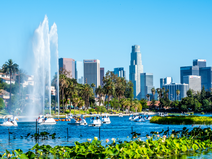 4. Los Angeles, California, has the second-most number of ultra-wealthy people in the US.