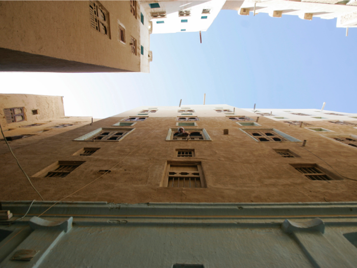 The buildings were built close together to protect owners from clashes with rival families, or thieves, as well as to show off their wealth and power. Since the buildings are so close to each other, residents could even make a quick escape through connecting doors.