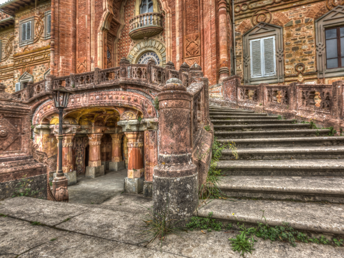 Sammezzano Castle — Leccio, Italy