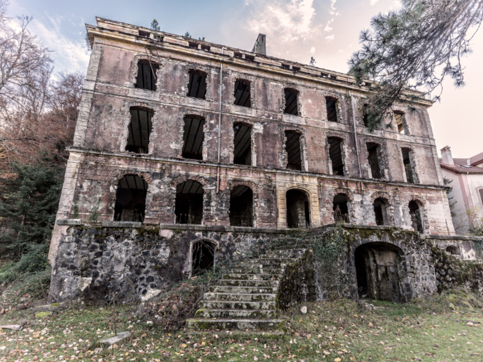 Grand Hôtel de la Forêt — Corsica, France