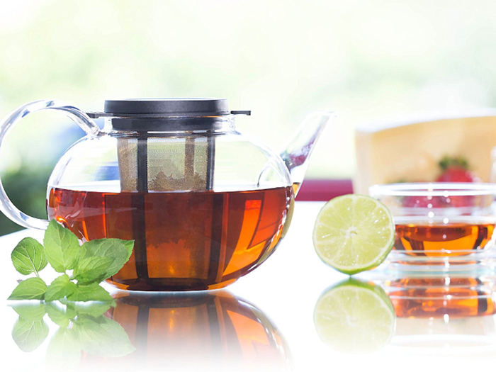 A tea brewing basket