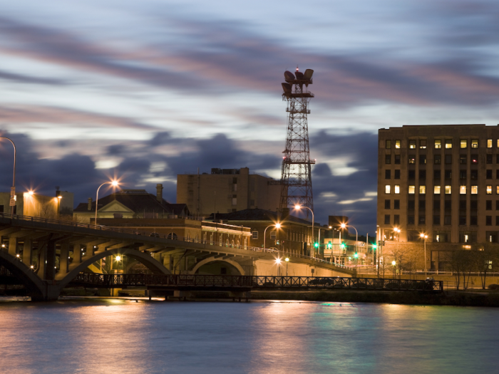 3. Rockford, Illinois, had a net population loss from migration of 20,375 between 2010 and 2018 — 5.8% of the metro