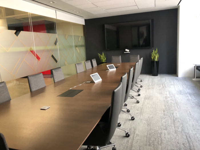 Near the entrance, LinkedIn has large boardrooms they use during client meetings. These important meetings take place in "one of the loudest areas of New York," Sieck said, so designers had to soundproof the walls.