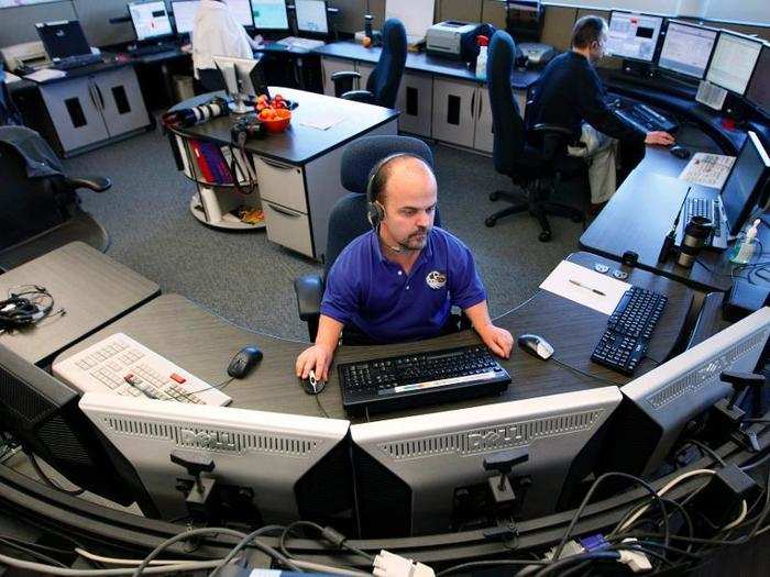 21. Police, fire, and ambulance dispatchers make an average annual salary of $43,290.