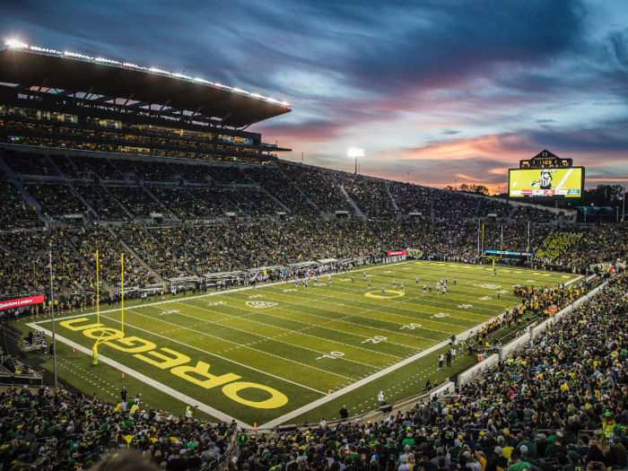 Oregon: Autzen Stadium