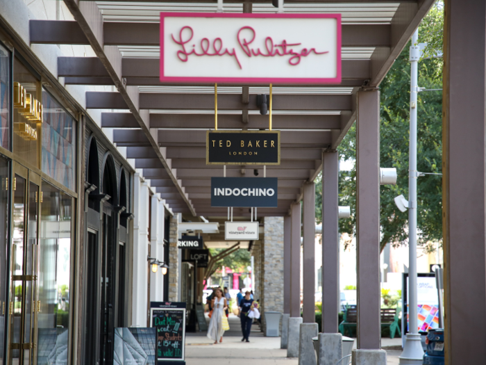 The 300 acres were originally intended to be an office campus housing some of the biggest tech companies flocking to Austin during the tech boom of the late 1990s, as reported by the Statesman.