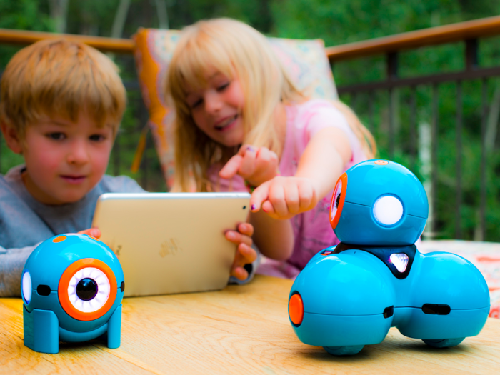 The best educational toy robot