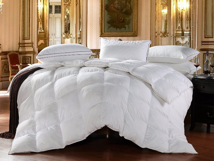 The best 1,200 thread count comforter