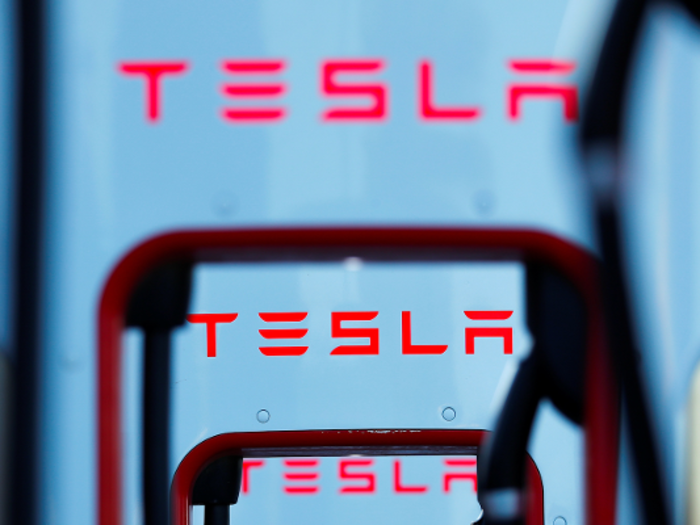 JPMorgan: "We remain cautious on shares of Underweight-rated TSLA."