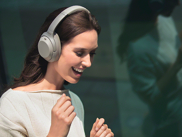 The best noise-cancelling over-ear headphones